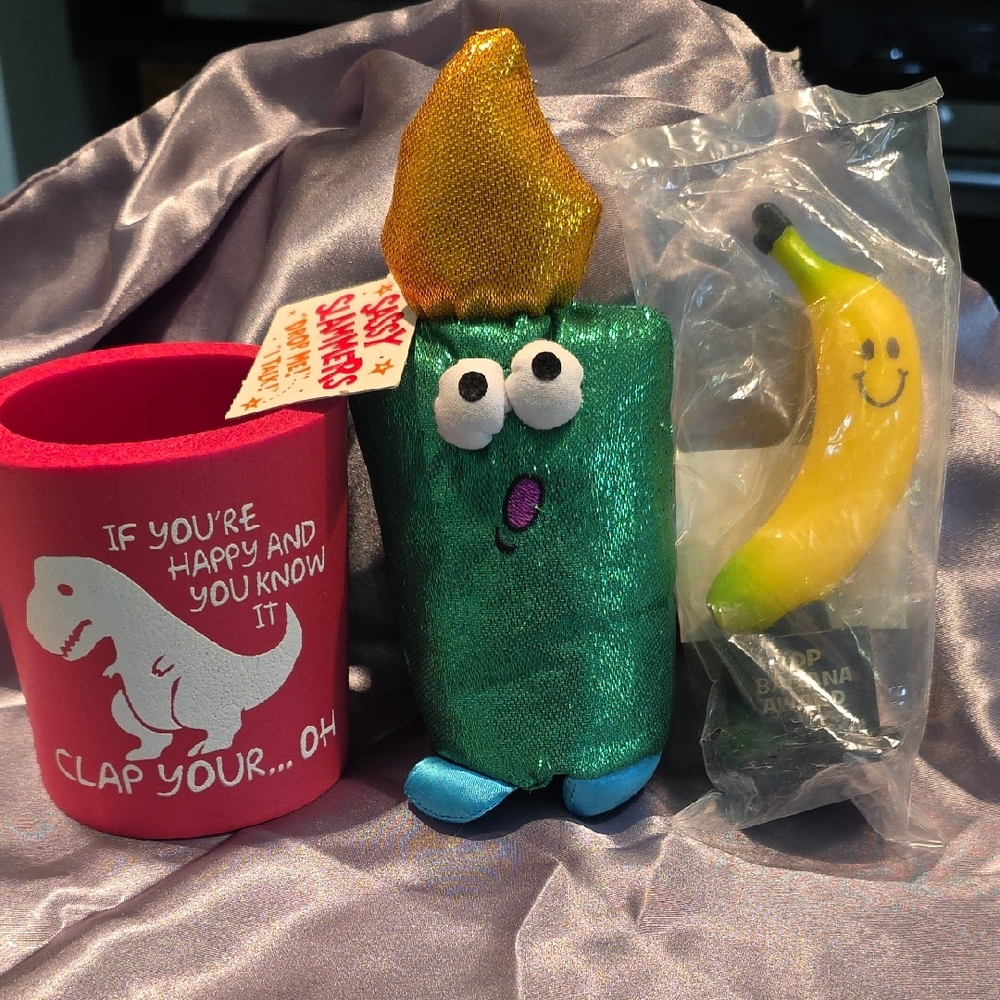 Fun GAG GIFTS 3 pieces includes Green Funny Talking 50th Candle